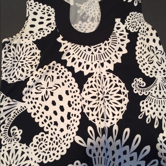 EUC WHBM SLEEVELESS TOP - Picture 4 of 6